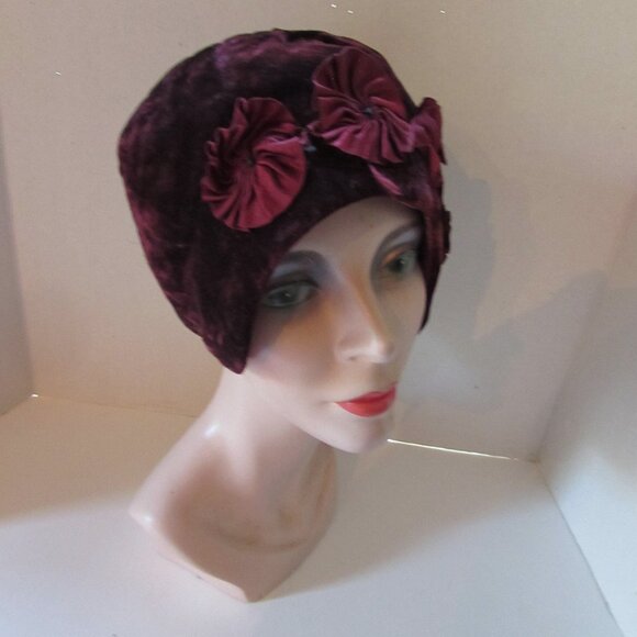 Accessories - Deco Era Cloche Hat Burgundy Velvet Burgundy Rosettes 1920 Style